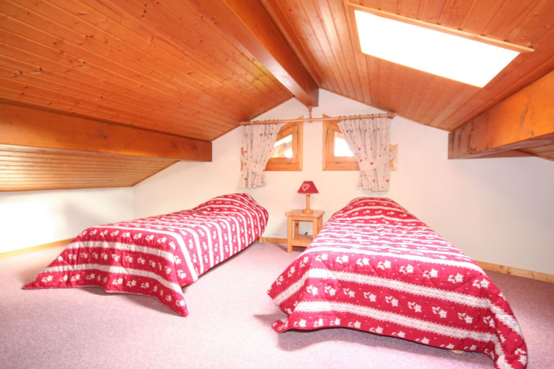Apartment Echo des Montagnes 5, twin room, Châtel Haute-Savoie