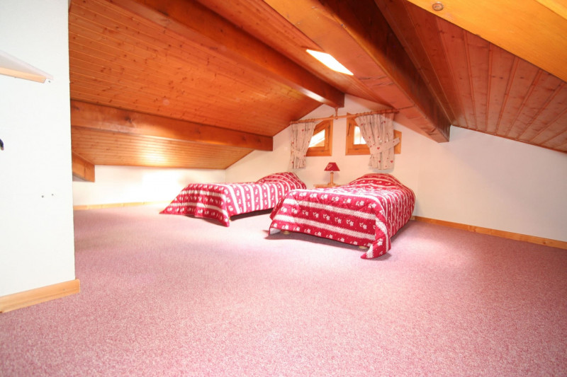 Apartment Echo des Montagnes 5, twin room, Châtel Haute-Savoie