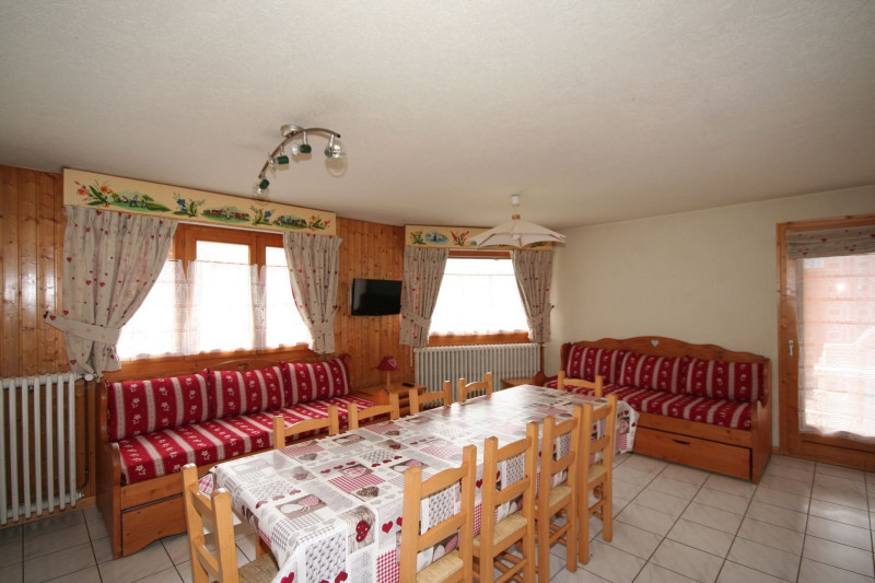 Apartment Echo des Montagnes 5, dining room, Châtel Tourisme