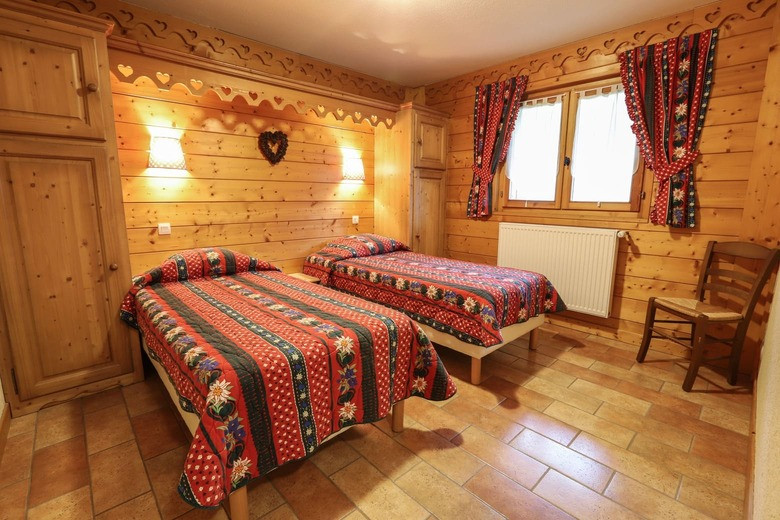 Apartment La Cabane du Bas, bedroom, Châtel Les Portes du Soleil