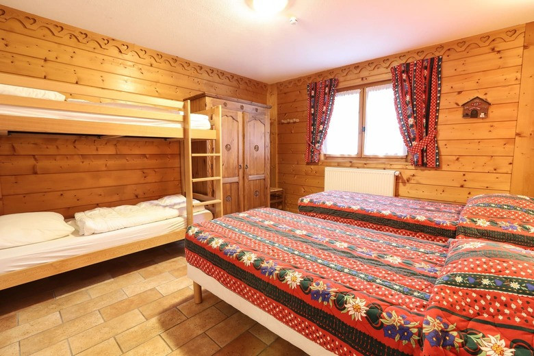 Apartment La Cabane du Bas, bedroom, Châtel Les Portes du Soleil
