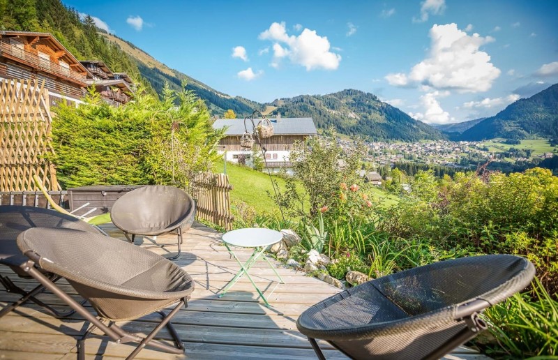 Apartment La Couqueille Terrace Châtel 74	