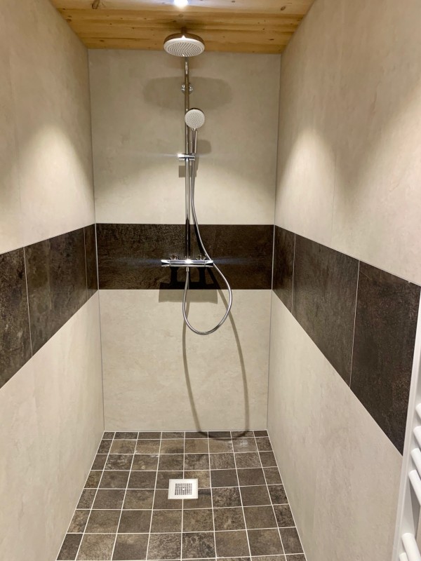 Appartement le Terroit 01B Salle de bain Châtel 74
