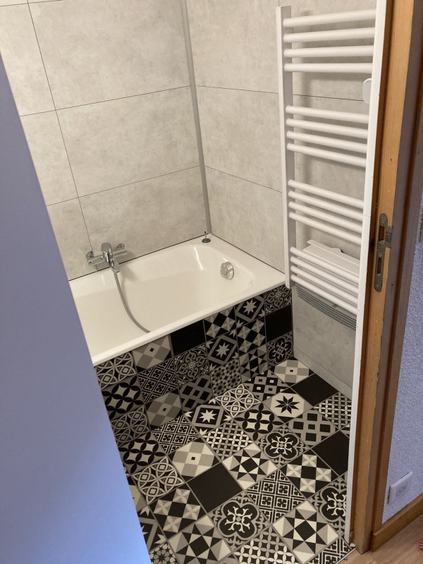 Appartement les Favioles n°9, Salle de bain, Châtel 74390