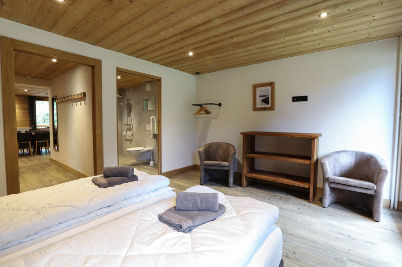 Appartement les Seracs dans chalet la Cascade, Châtel, chambre 2 lits simples Ski