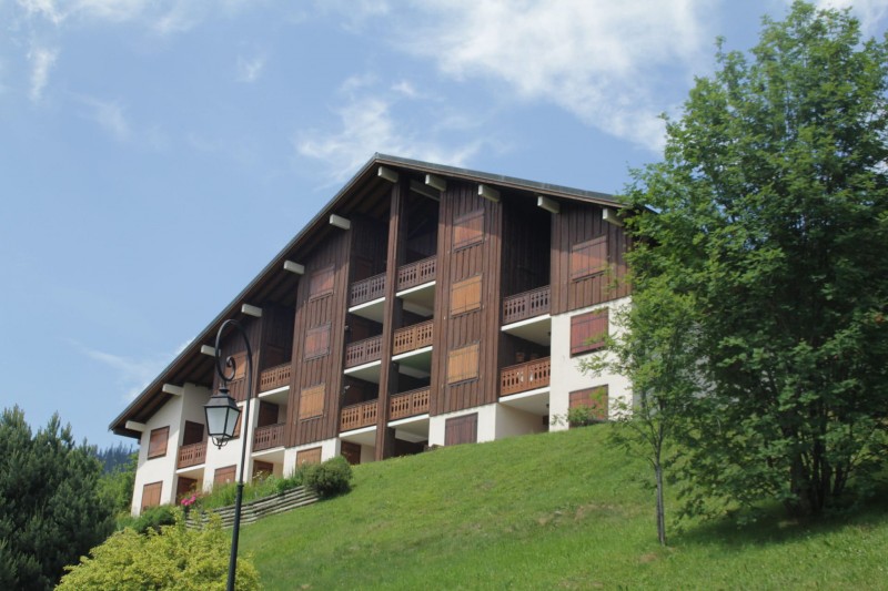 Appartement Les Sorbiers n°1, Résidence en été, Châtel Vallée d'Abondance