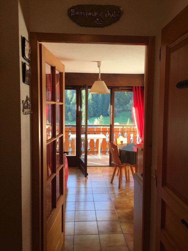 Appartement Les Tyroliens 8A, Couloir Châtel