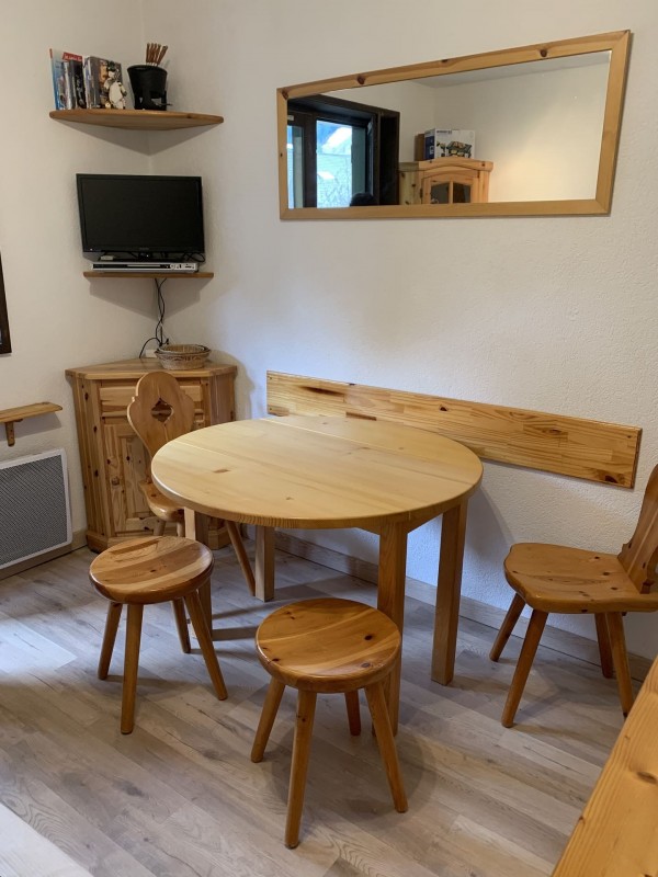 Appartment Les Voinettes 26A, Salon Châtel Abondance Valley