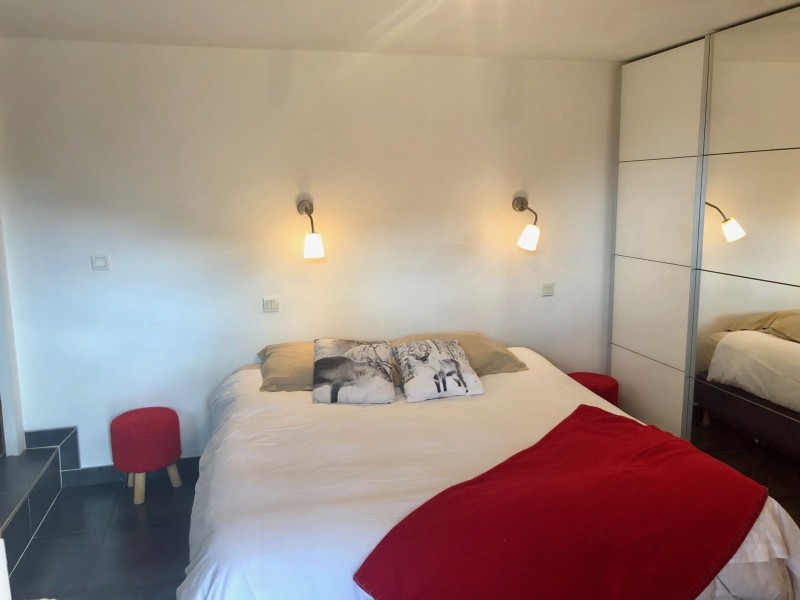 Apartment Martonne, Bedroom 1 double bed, Châtel Family Holiday