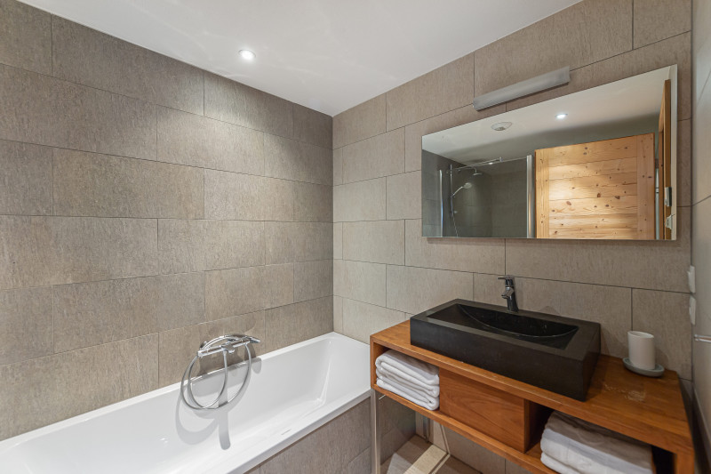 Appartement Mont blanc 08, salle de bain, Châtel montagne