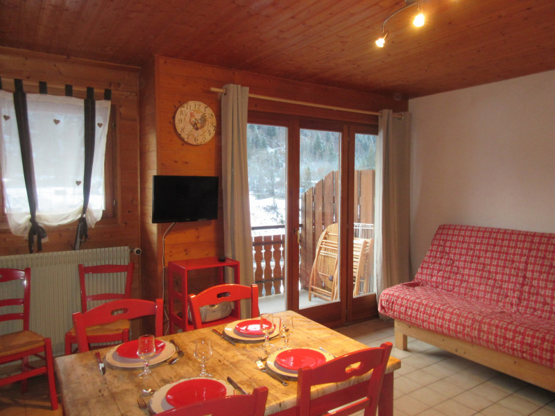 Appartement n°1 dans chalet les bouquetins, Salon, Châtel France