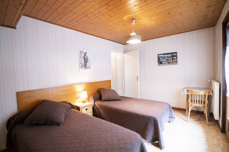 Apartment n°1 Maison des Vallets, Room with 2 single beds, Châtel