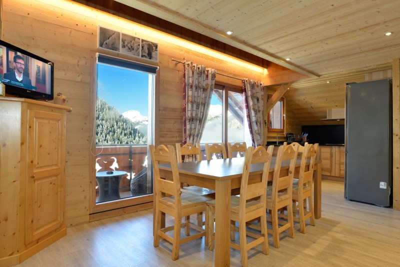 Appartement n°3 dans chalet l'EPICEA, Séjour Châtel 2