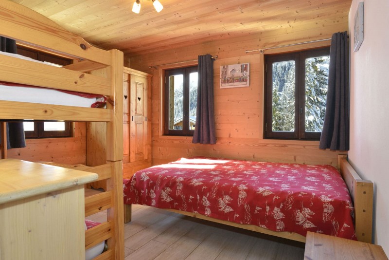Apartment n°5 in chalet l'EPICEA, Bedroom, Châtel Mountain
