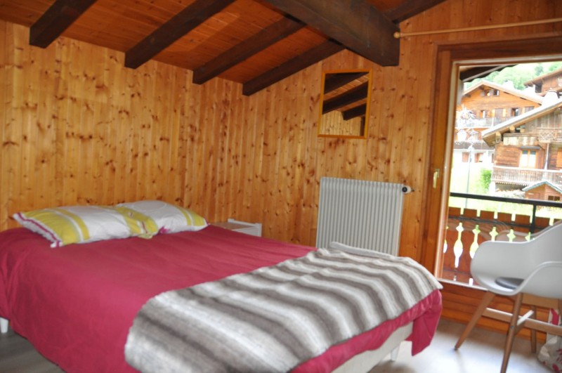 Appartement n°3 dans chalet les bouquetins, Chambre Châtel  74