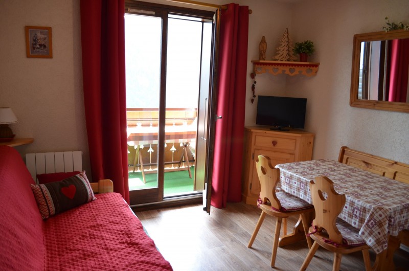 Appartement Perchoir 9, Salon Châtel