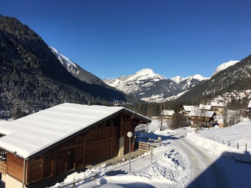 Apartment Toison Blanche 017A Châtel, Mountain view, Portes du Soleil Winter