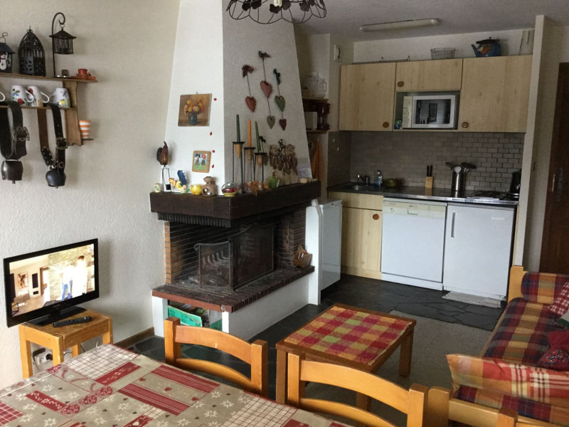 Apartment Yeti 4 65, Living room, Châtel Portes du Soleil