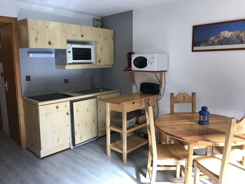 Bel Appartement Perthuis Châtel France