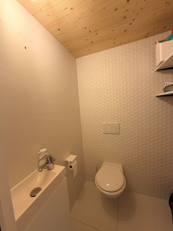 C Emile, WC, Châtel Réservation