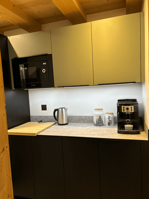 Chalet Bonatti, Kitchen breakfast area, Chatel, Haute Savoie