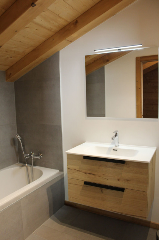 Chalet Bonatti, Bathroom in the 4 single beds bedroom, Chatel