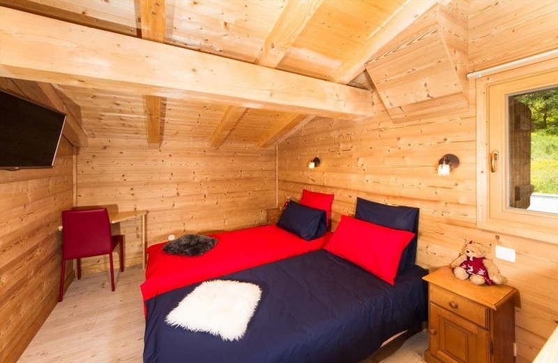 Chalet Chante Bise 14 personnes Béchigne Châtel chambre 2 lits simples