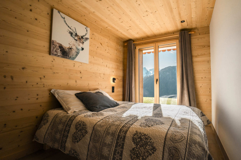 Chalet D'Artagnan, bedroom, Châtel Ski Resort