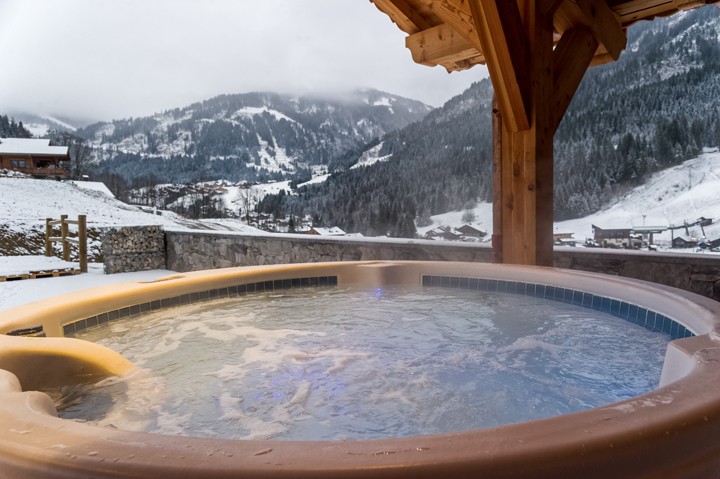 Chalet Emilie 15 personnes Châtel Hot tub