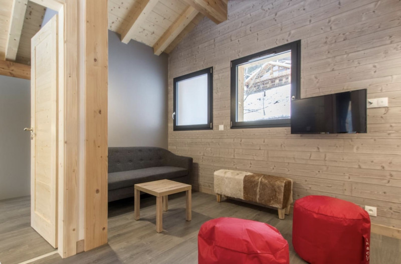 Chalet Entre Vous, Lounge, Châtel Snowboard 74