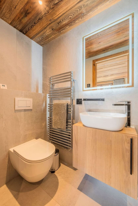 Chalet Etèla, Restroom, Châtel Reservation