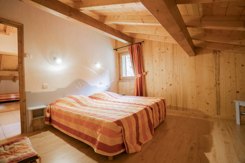 Chalet Fifine Chambre lit double Châtel  Vacances