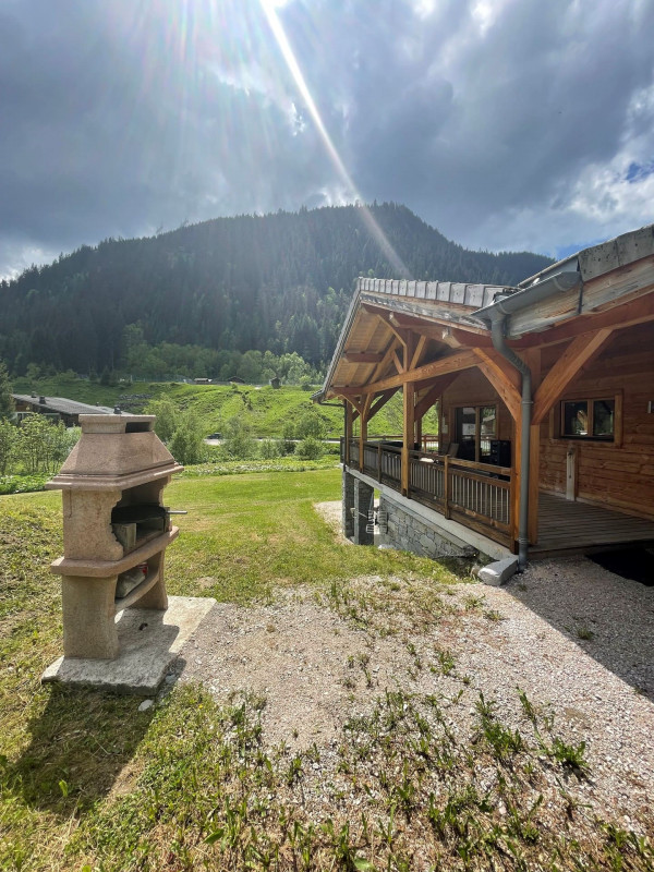 Chalet Haute-Cime, Extérieur Barbecue, Montagne Vacances Soleil