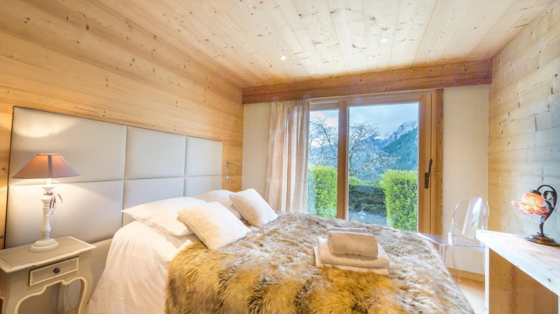 Chalet Joyau des Neiges, Bedroom double bed, Châtel Ski area