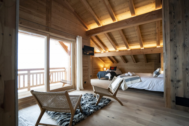 Chalet Juliette, Chambre 1 lit double + 1 lit simple, Châtel