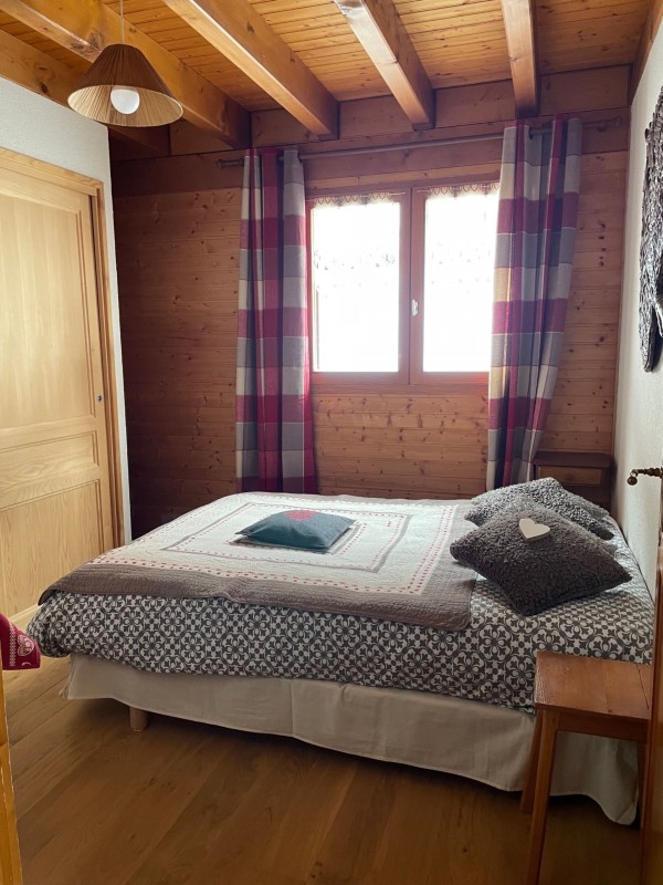 Chalet l'ORME, Châtel, chambre double