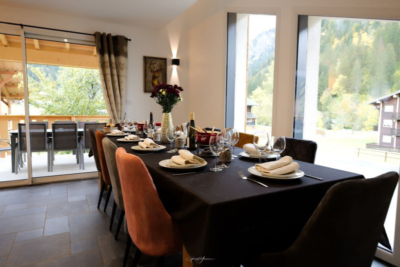 Chalet l'Ors, Châtel, sleeps 12, traditional chalet rental