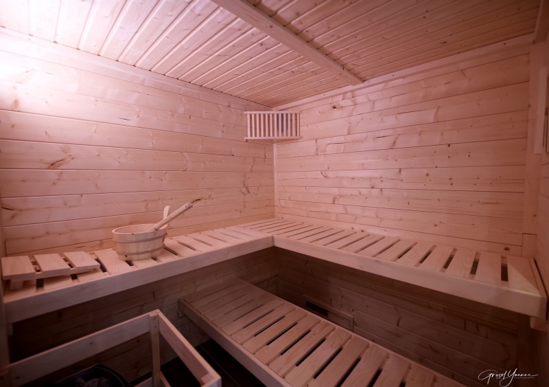 Chalet l'Ors Châtel, sauna dans salle de sports