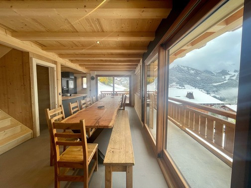 Chalet La Corniche 15 people Châtel, Dining room, Friends and Family rental