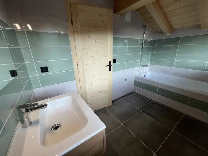 Chalet La Corniche 15 personnes Châtel, Salle de bain, Location Vacances