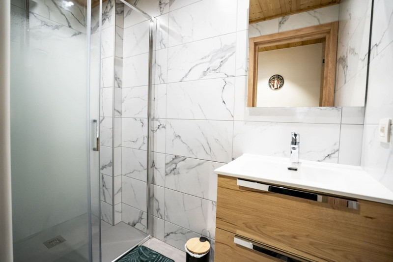 Chalet La Ferme de Delphine & François, salle de douche, Châtel Vallée d'Abondance