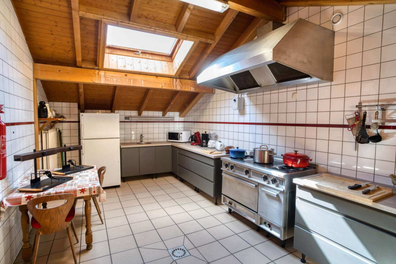 chalet La Savoyarde, Kitchen, Châtel Ski holidays