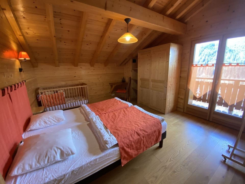Chalet Le Cerf, Châtel, Chambre 2 lits simples, Forfait ski 74