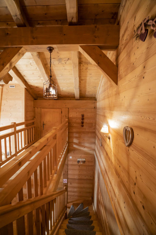Chalet Le Noisetier, escalier, Châtel Haute-Savoie