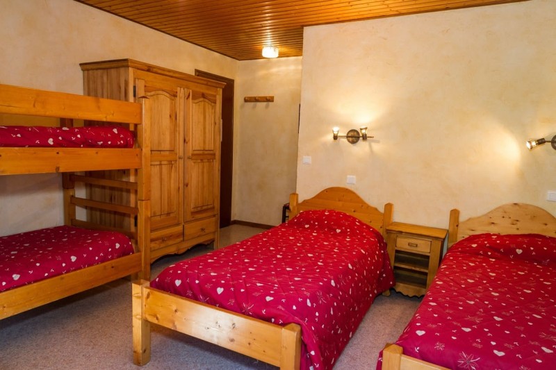 Chalet Le Petit Cornillon, Bedroom Châtel 3