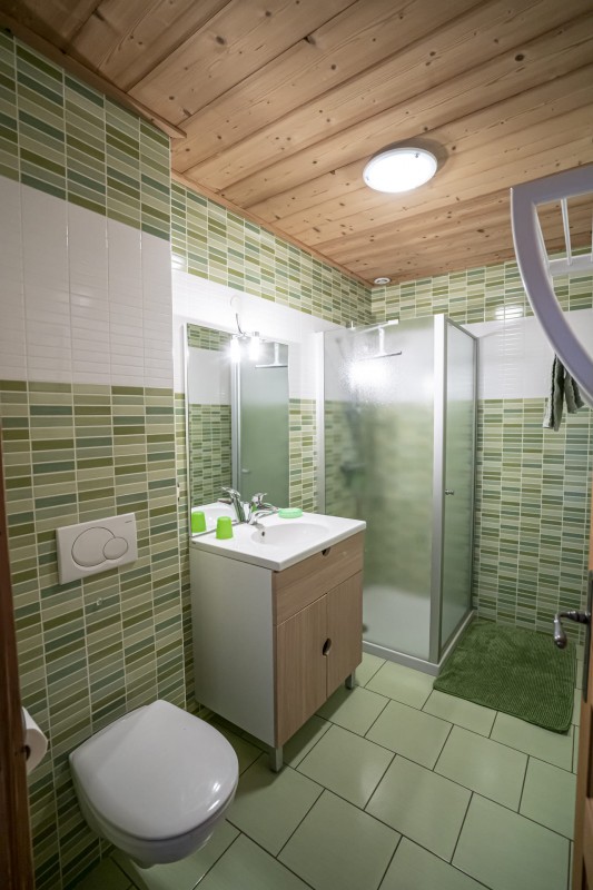 Chalet le Val d'Or, Appt n°2, sdb, Châtel Location ski