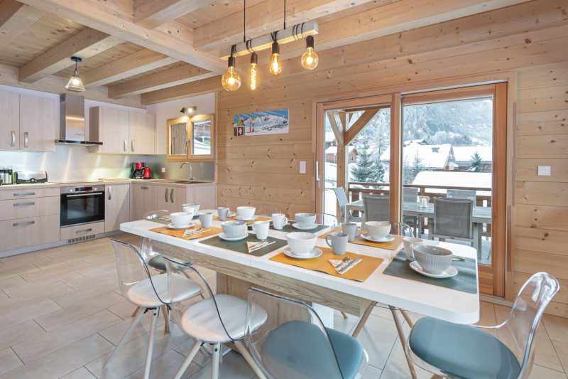 Chalet Les 4 Sam Abondance Richebourg, Dining room and Kitchen, Holidays Family Sun