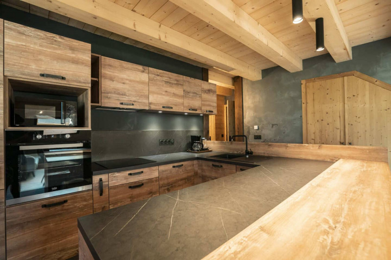 Chalet les Cerfs, Autumn, Kitchen, Chatel Linga