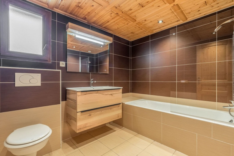 Chalet Les Romains, salle de bains, Châtel Les Portes du Soleil
