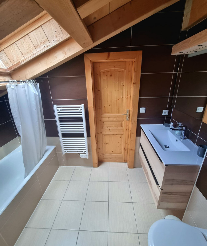Chalet Les Romains, salle de bains/ WC, Châtel Portes du Soleil